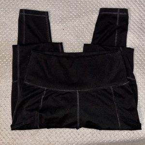 American Eagle Black 'The Everything Legging": medium, gently used, pockets